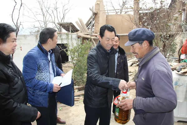 陇运集团公司开展春节前走访帮扶慰问活动