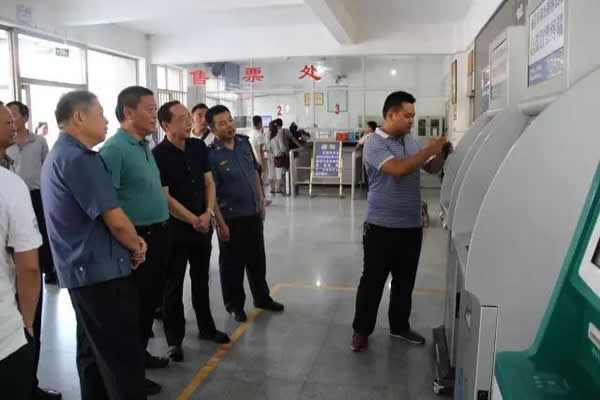 省运管局副局长袁新一行到陇运集团公司调研检查安全管理工作