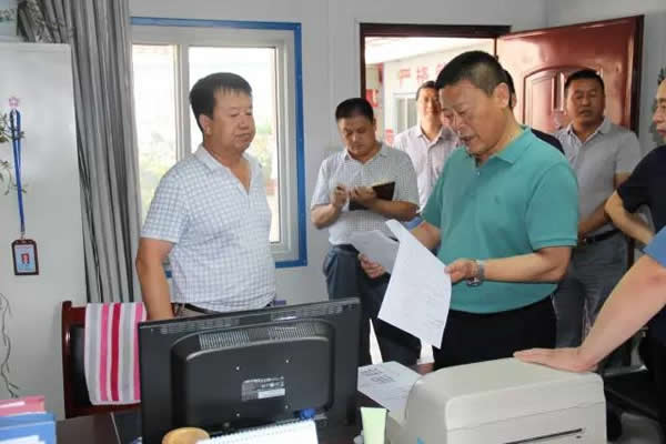 省运管局副局长袁新一行到陇运集团公司调研检查安全管理工作
