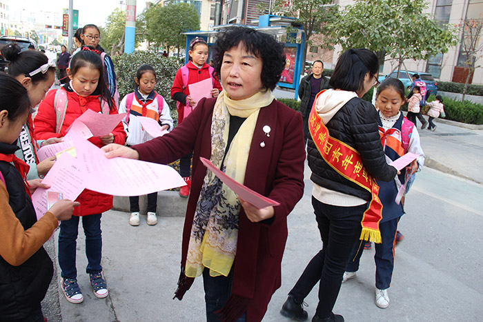 陇运集团文明乘车宣传活动