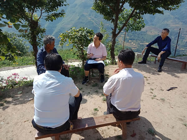 结对帮扶入户  助力脱贫攻坚
