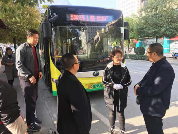 陇运集团公司党委积极整治公交车辆运营突出问题