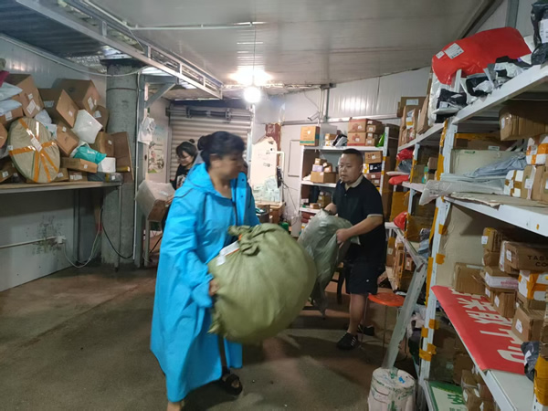 陇运集团闻“汛”而动 全力开展防洪抢险工作