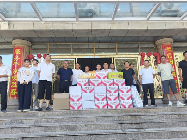 陇南市总工会在陇运集团公司开展“夏送清凉”慰问活动