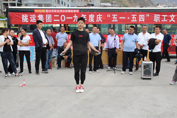 单人跳绳比赛